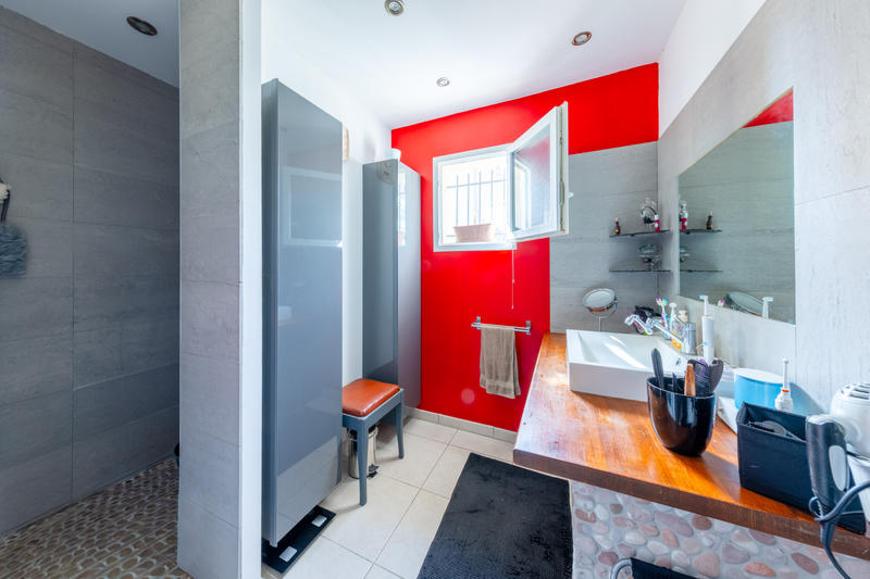 Maison - 127 m² - 5 pièces