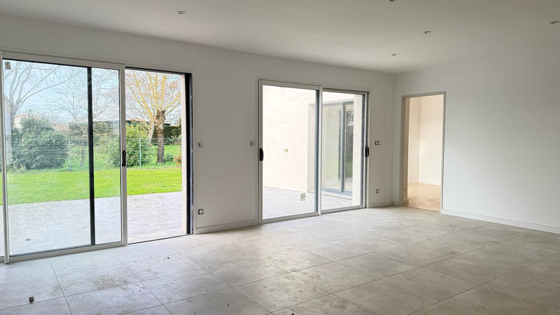 Maison - 136 m² - 6 pièces