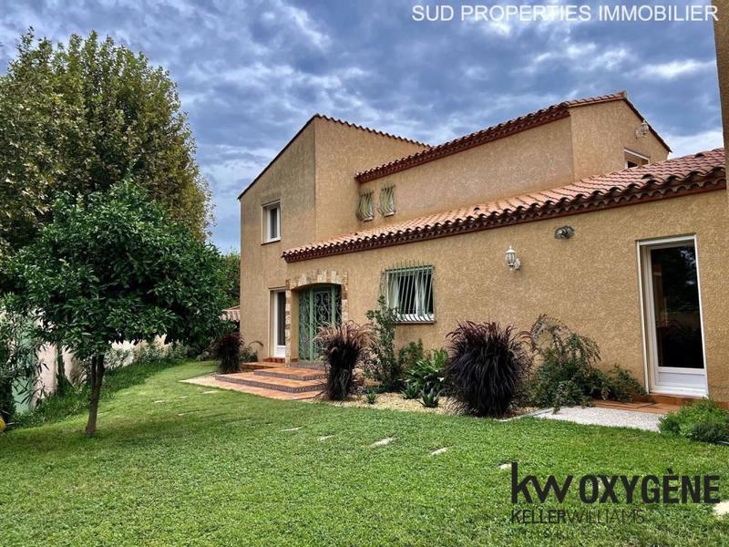 Villa - 297 m² - 7 pièces