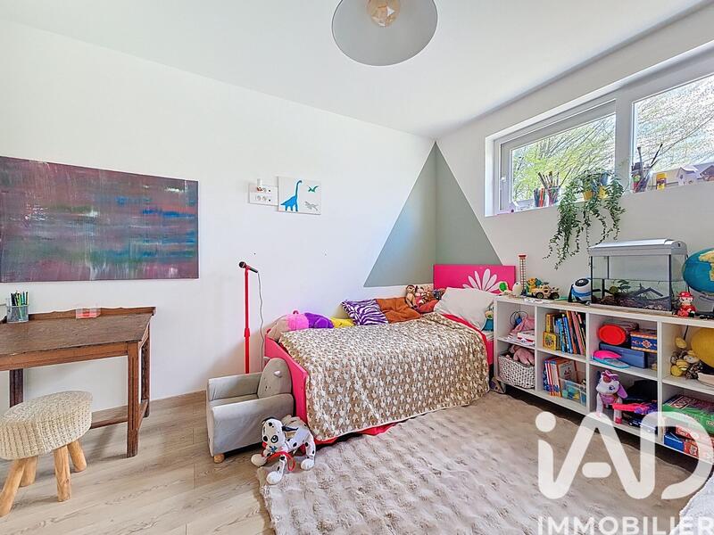 Maison de maîtres - 180 m² - 6 pièces