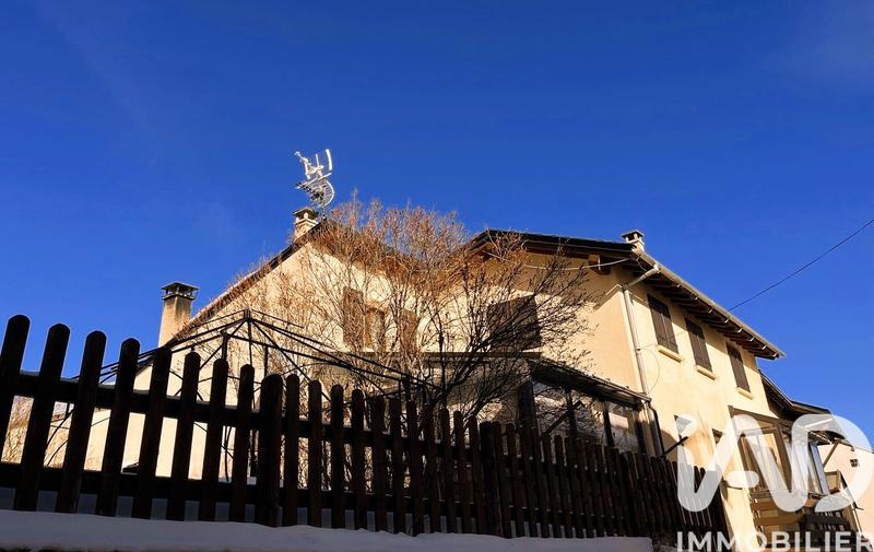 Maison - 166 m² - 6 pièces