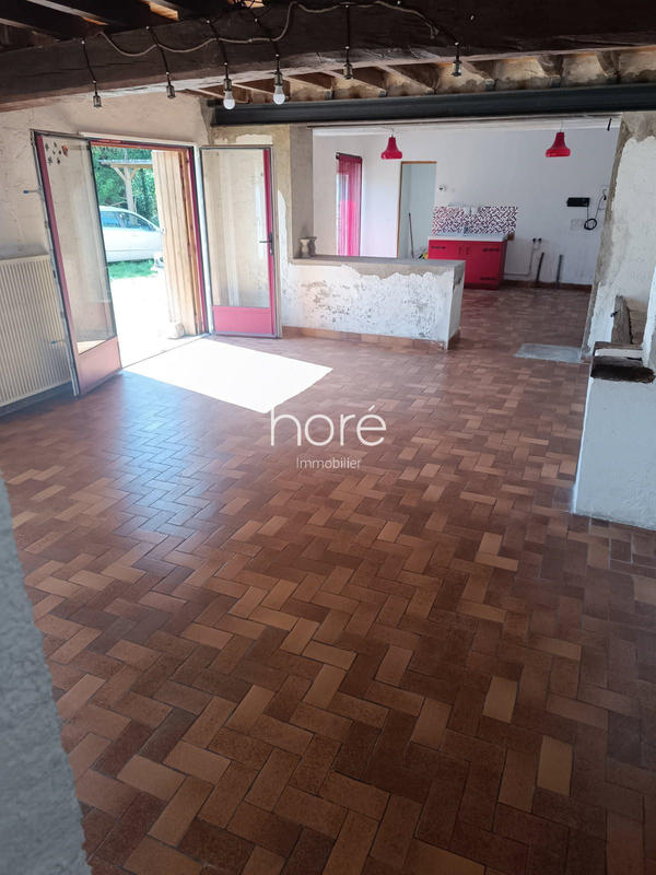 Maison ancienne - 220 m² - 7 pièces