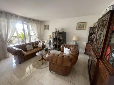 Appartement - 83 m² - 4 pièces