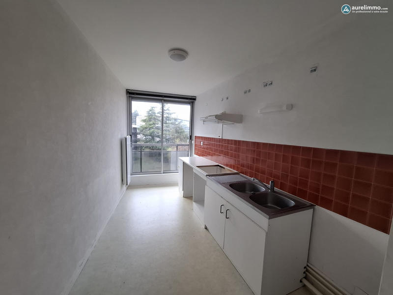 Appartement - 79 m² - 3 pièces