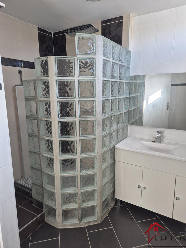 Appartement - 63 m² - 4 pièces