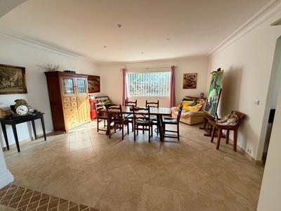 Villa - 260 m² - 7 pièces