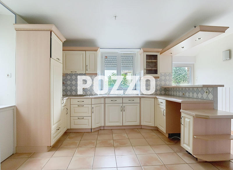 Maison - 82 m² - 5 pièces