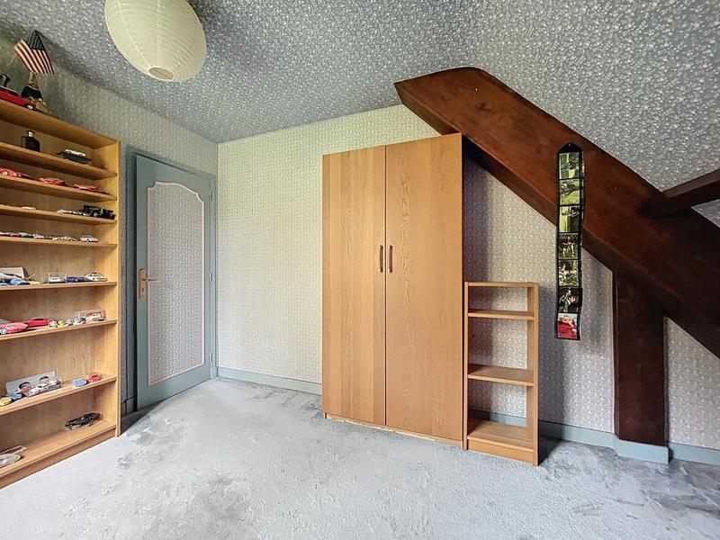 Pavillon - 150 m² - 6 pièces