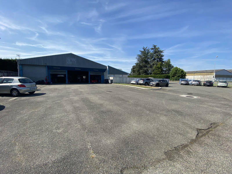 Local commercial - 434 m²