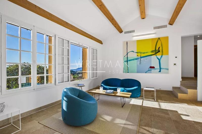 Immeuble mixte - 826 m²