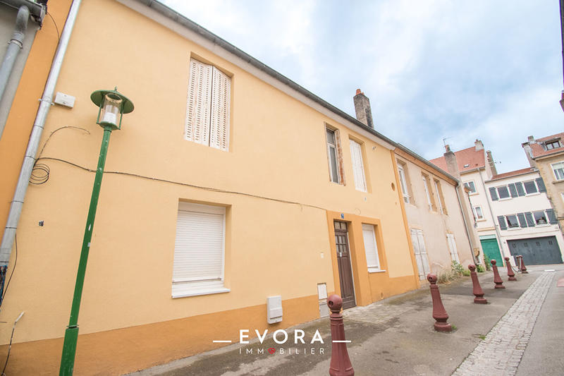 Immeuble - 2 pièces