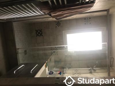 Chambre - 12 m² - 1 pièce