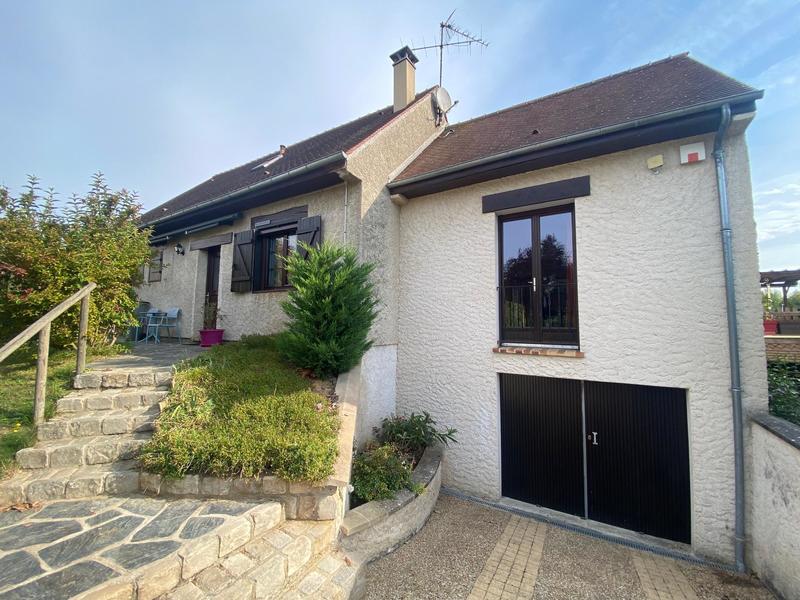 Maison - 120 m² - 6 pièces