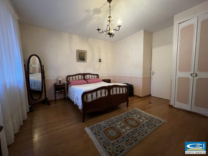 Maison traditionnelle - 154 m² - 5 pièces