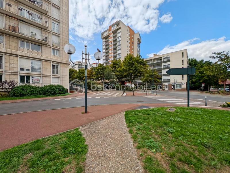 Appartement - 87 m² - 4 pièces