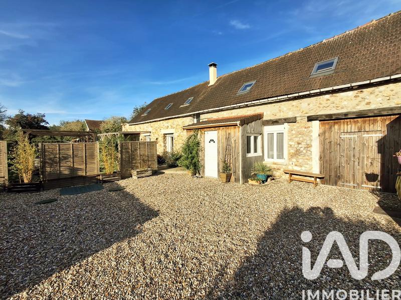 Maison - 121 m² - 5 pièces