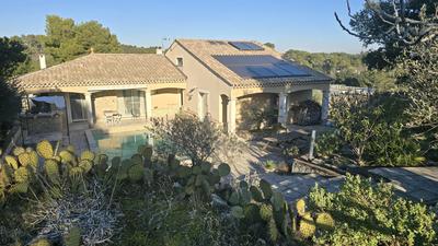 Propriété - 295 m² - 12 pièces