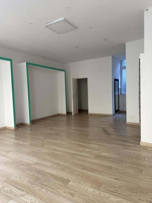 Local commercial - 60 m²