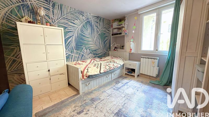 Appartement - 160 m² - 6 pièces