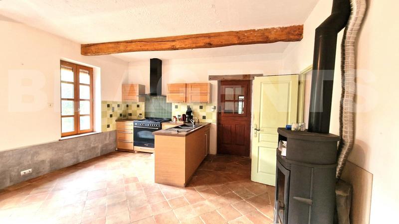 Maison - 230 m² - 7 pièces