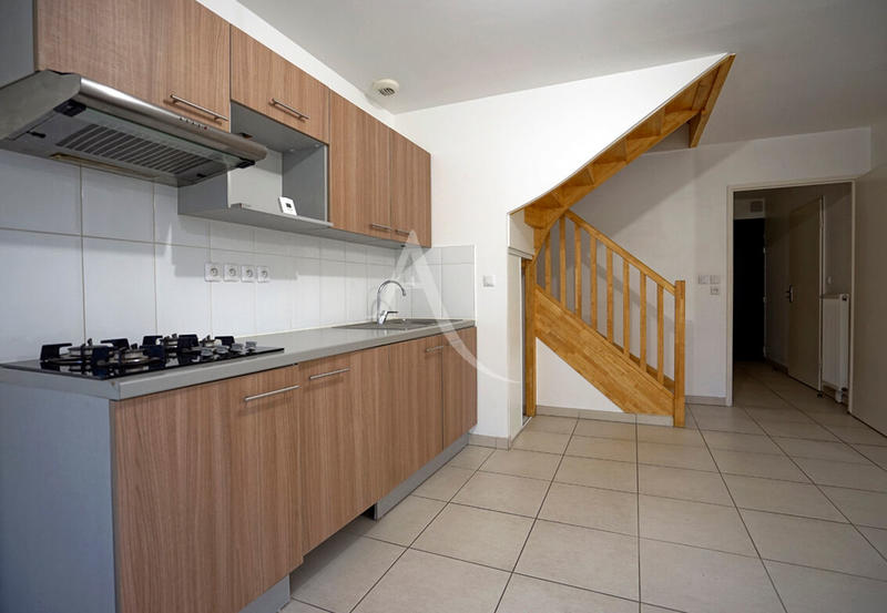 Maison - 84 m² - 4 pièces