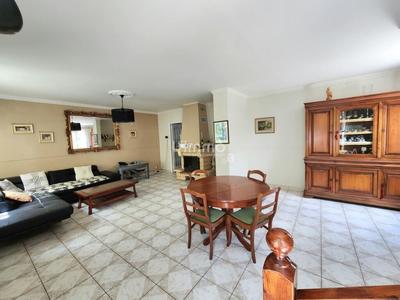 Maison - 127 m² - 6 pièces