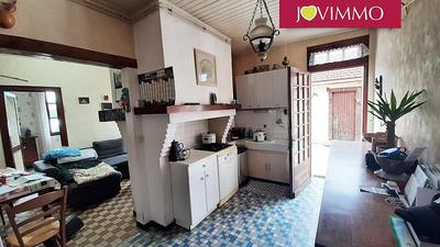 Maison - 77 m² - 5 pièces