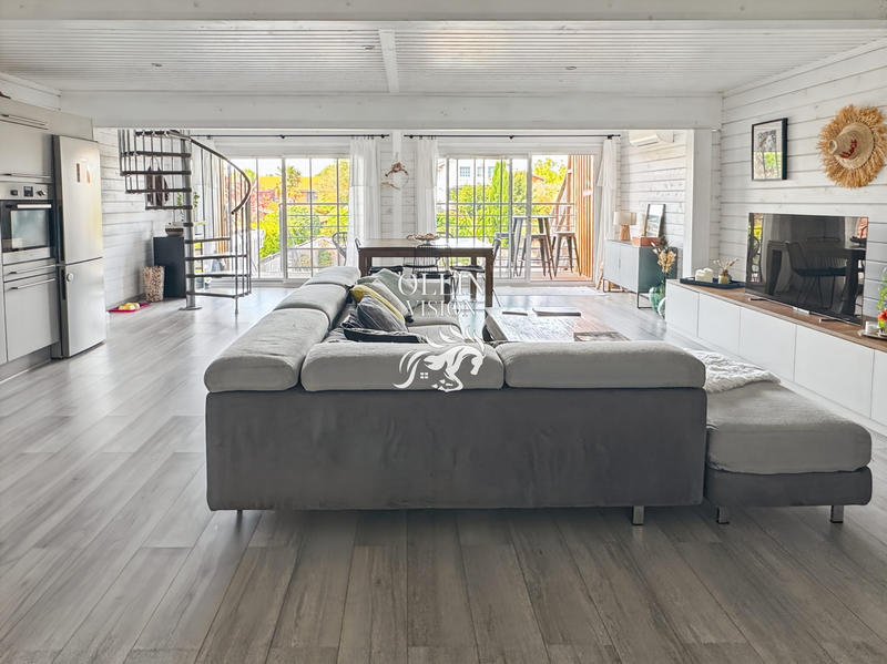 Villa - 161 m² - 5 pièces