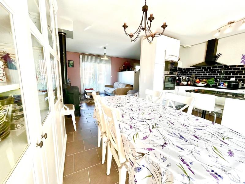 Maison - 86 m² - 5 pièces