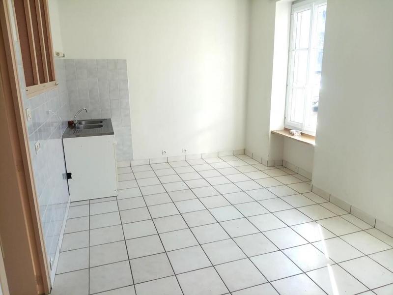 Maison - 93 m² - 4 pièces