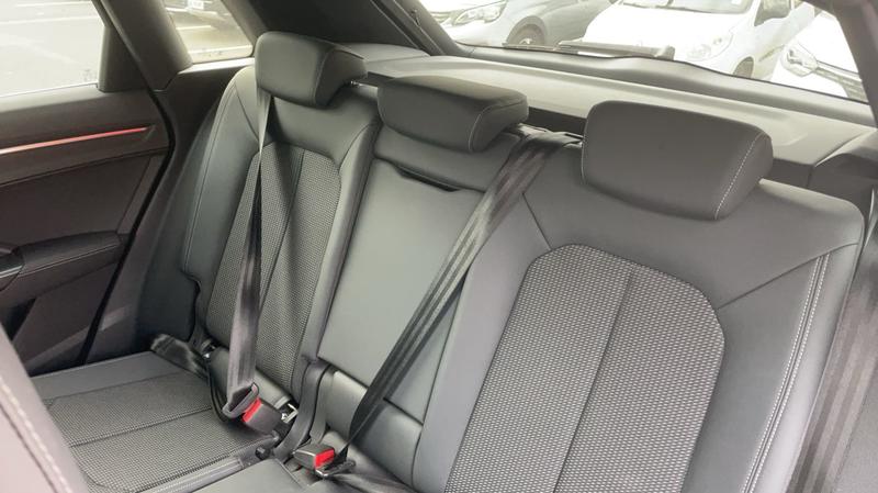 Audi Q3 II 1.5 Tfsi 150 s-Tronic7 s line