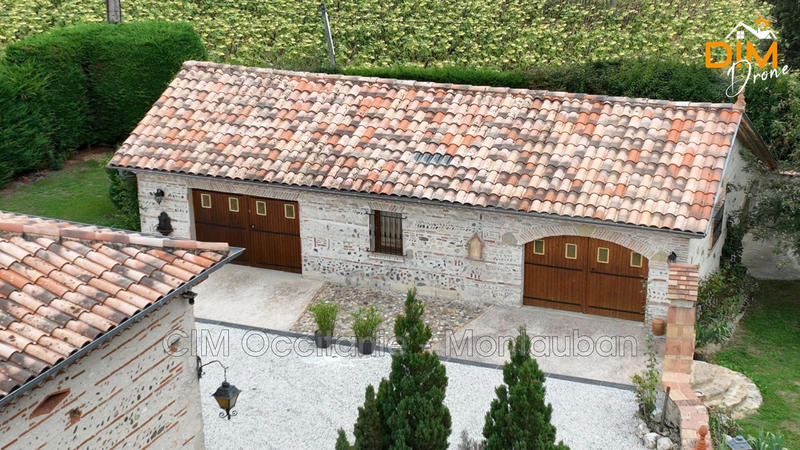 Maison - 201 m² - 6 pièces