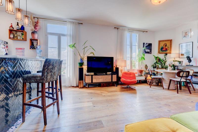 Appartement - 84 m² - 4 pièces