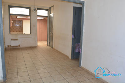 Maison traditionnelle - 80 m² - 6 pièces