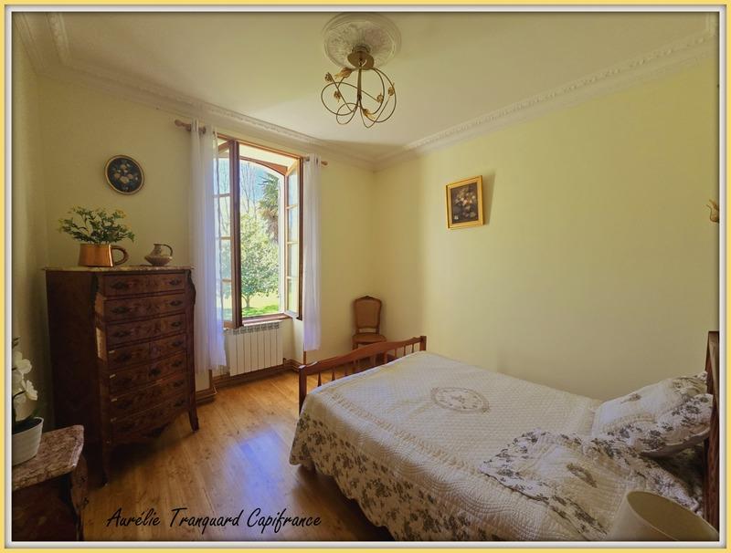 Maison bourgeoise - 183 m² - 6 pièces