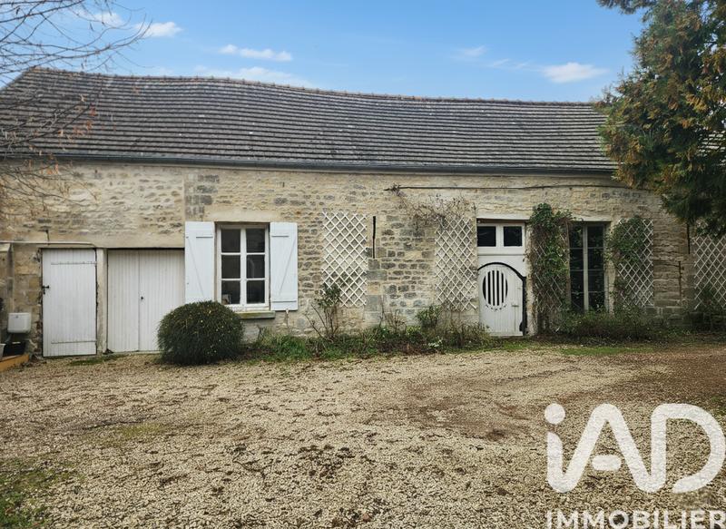 Maison - 280 m² - 9 pièces