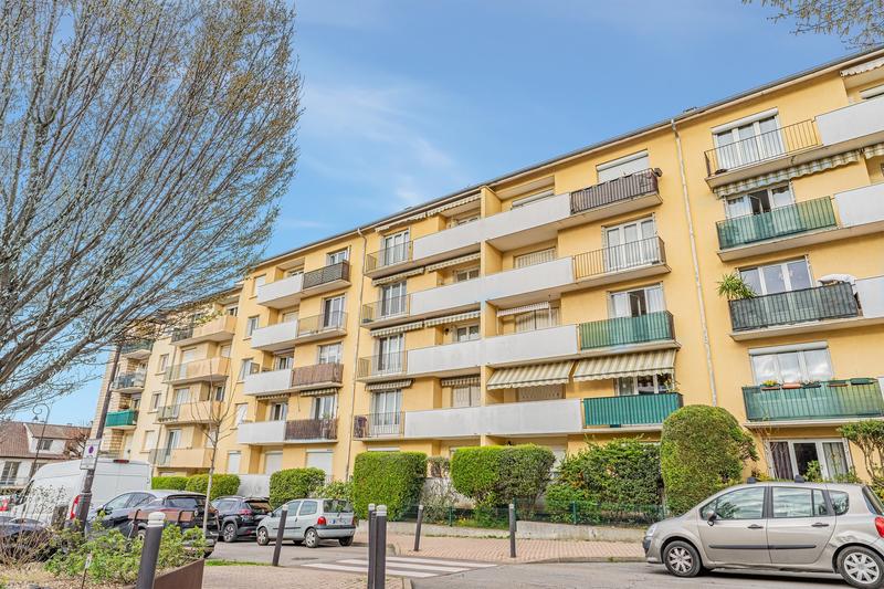 Appartement - 71 m² - 4 pièces