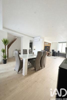 Maison - 190 m² - 7 pièces