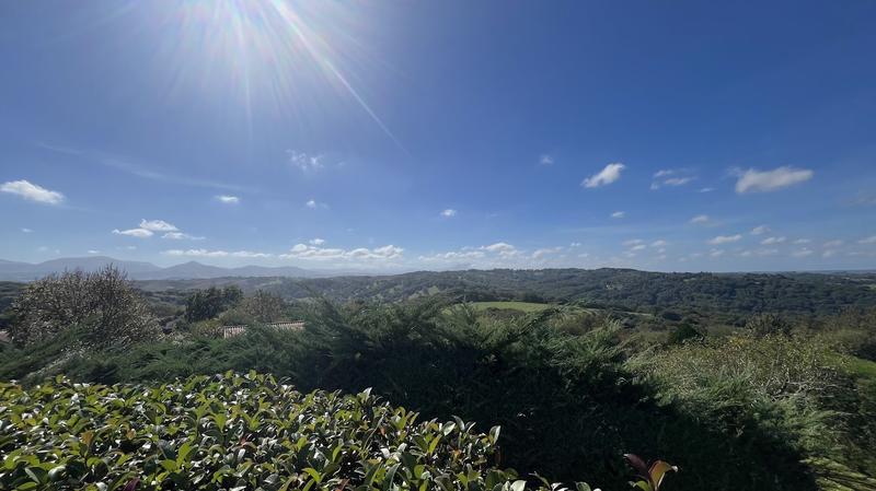 Maison - 192 m² - 6 pièces