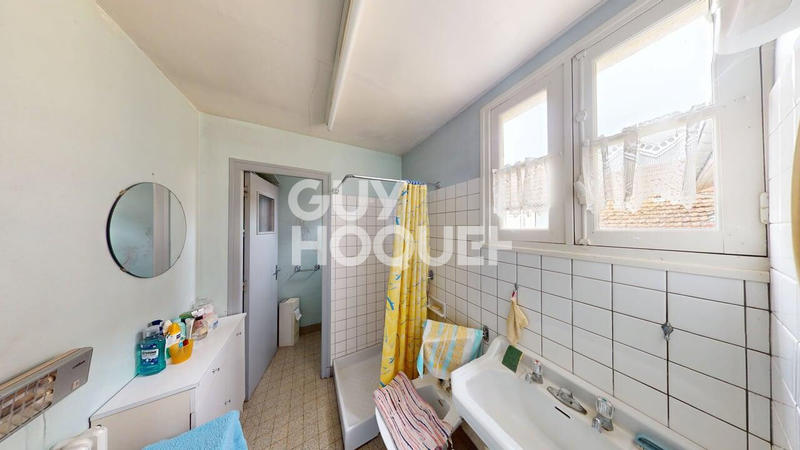 Maison - 120 m² - 8 pièces