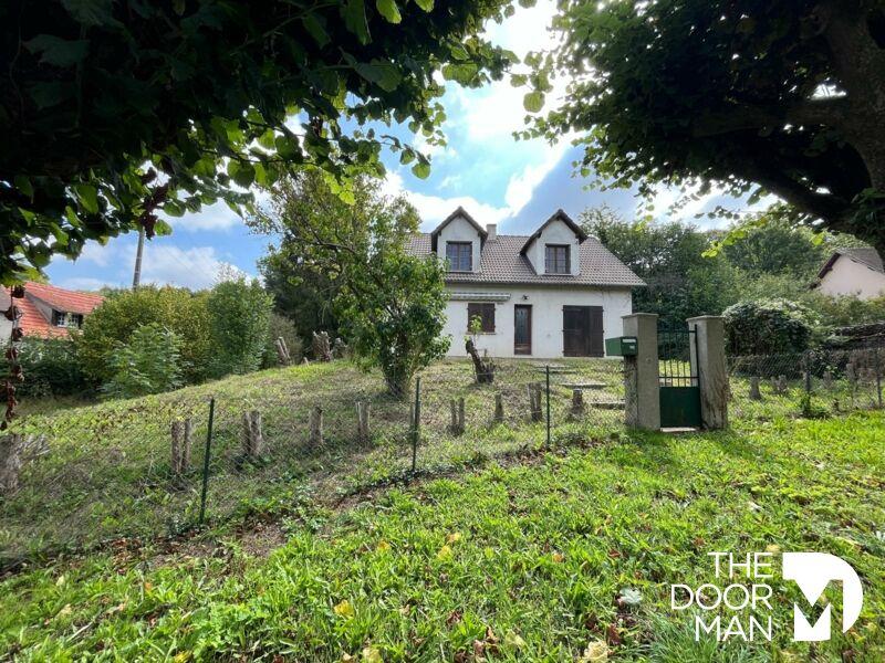 Maison - 137 m² - 5 pièces