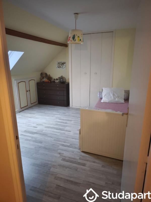 Chambre - 12 m² - 1 pièce