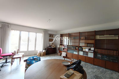 Appartement - 80 m² - 3 pièces