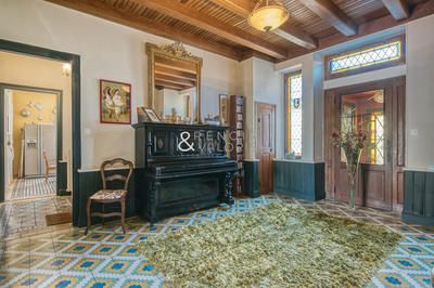 Mas - 432 m² - 8 pièces