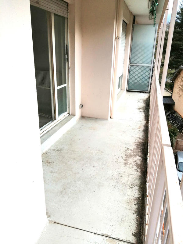 Appartement - 70 m² - 4 pièces