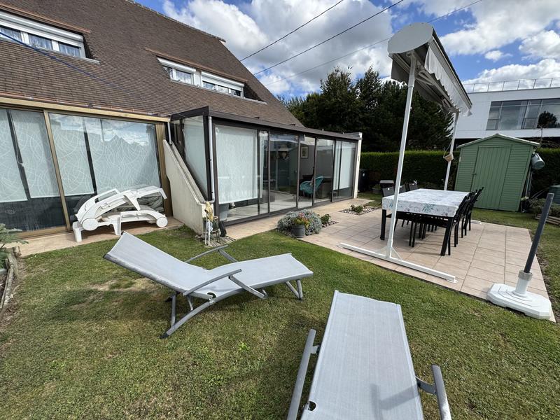 Maison contemporaine - 175 m² - 6 pièces