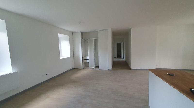 Appartement - 79 m² - 3 pièces