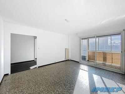 Appartement - 76 m² - 4 pièces