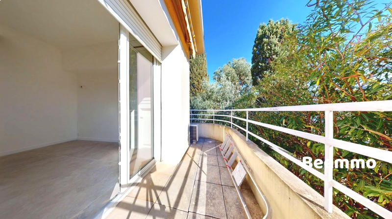 Appartement - 96 m² - 4 pièces