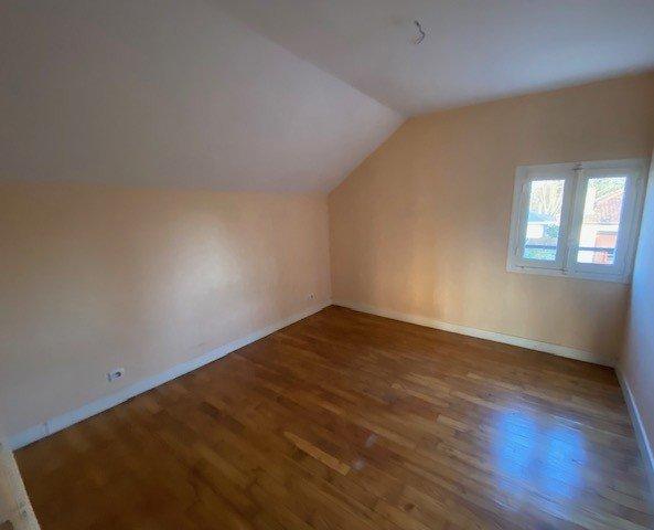 Maison de ville - 132 m² - 5 pièces